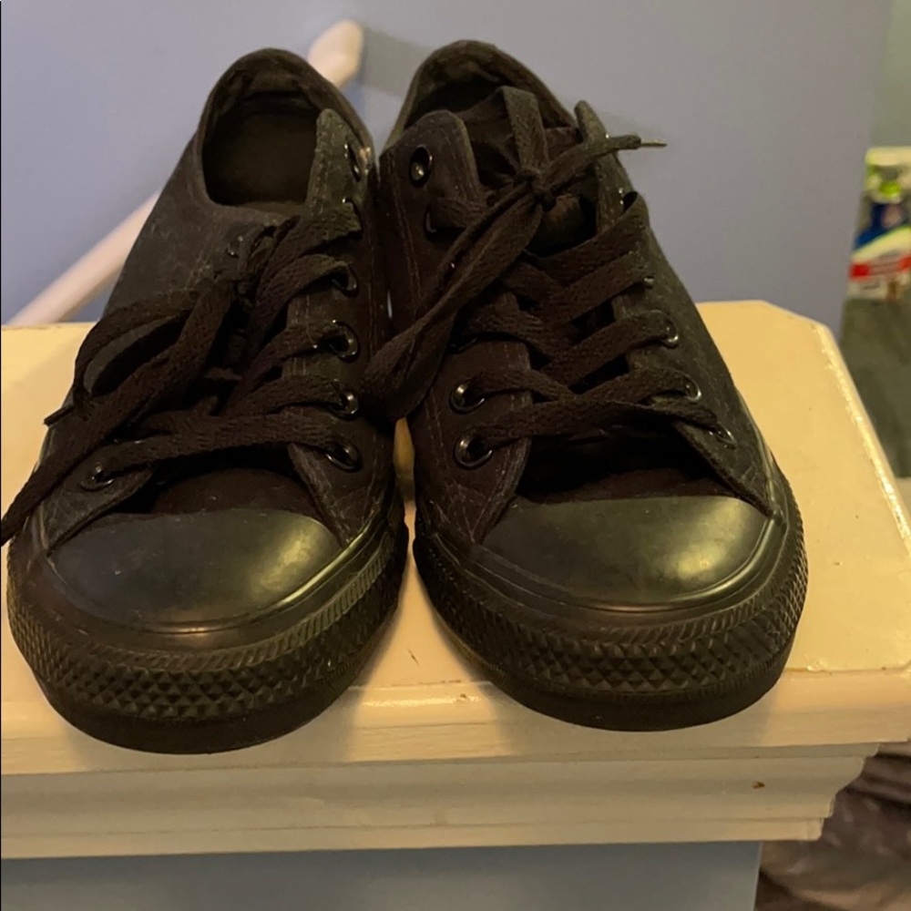 Shoes - Picture 3 of 3